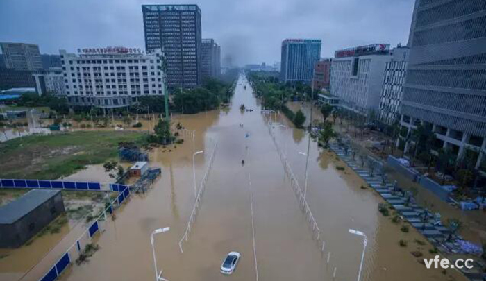 嚴重內澇中城市道路